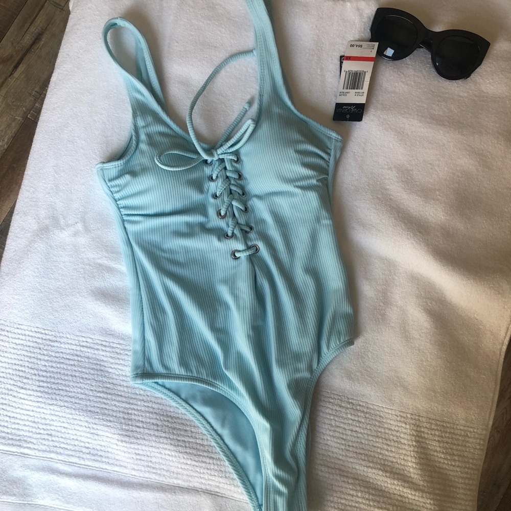 California Waves one piece bathing suit